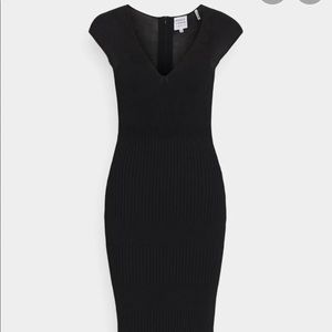 Herve Leger V-neck shift dress